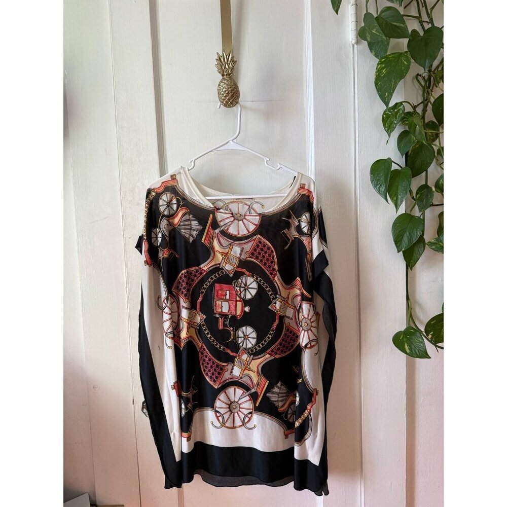 Paradise women’s size X – large abstract top